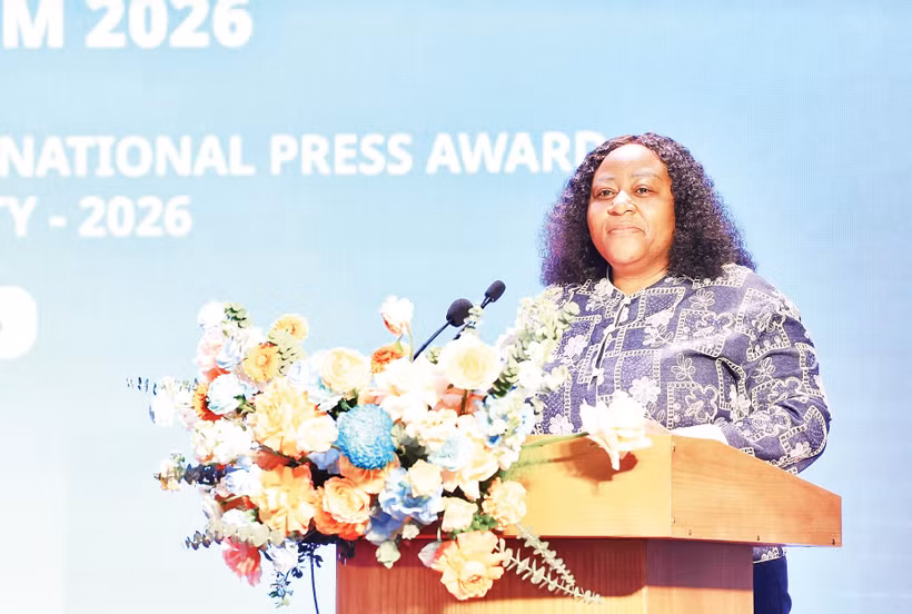 Bà Caroline Nyamayemombe, Trưởng đại diện Cơ quan Liên hợp quốc về Bình đẳng giới và Trao quyền cho phụ nữ tại Việt Nam (UN Women Việt Nam).