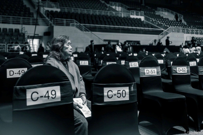 Khoảng trống từ những vụ hủy show nằm ở chuyện hoàn vé.