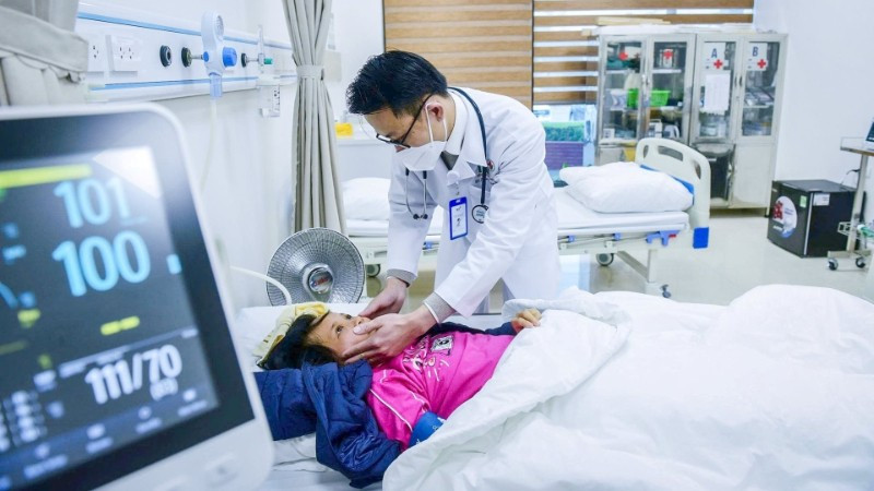 Đề án đặt mục tiêu từng bước mở rộng quyền lợi và nâng cao chất lượng, hiệu quả chăm sóc sức khỏe nhân dân. (Ảnh: ĐẠT THÀNH)