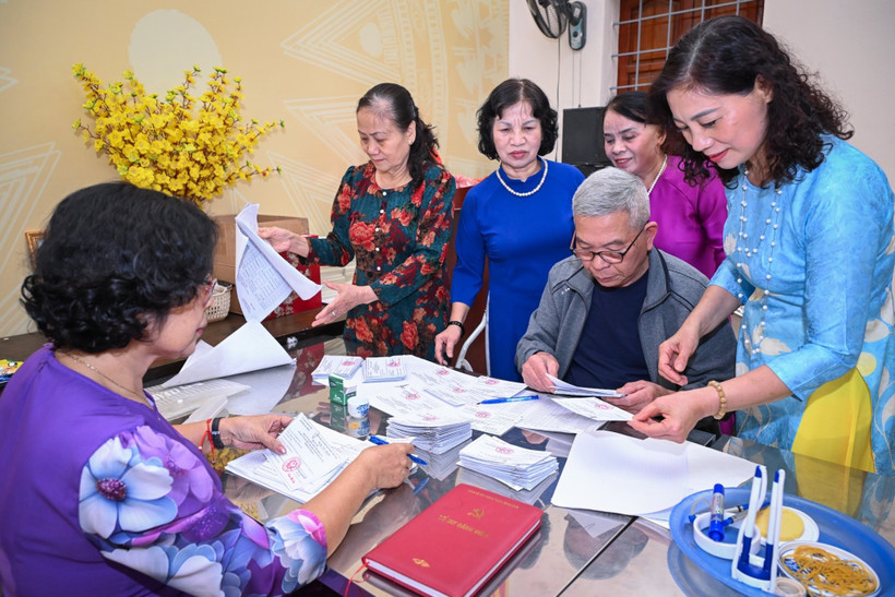 Cả hệ thống chính trị đang tập trung cao độ, rà soát kỹ từng khâu bảo đảm sẵn sàng cho Ngày hội lớn của toàn dân. (Ảnh Đạt Thành)
