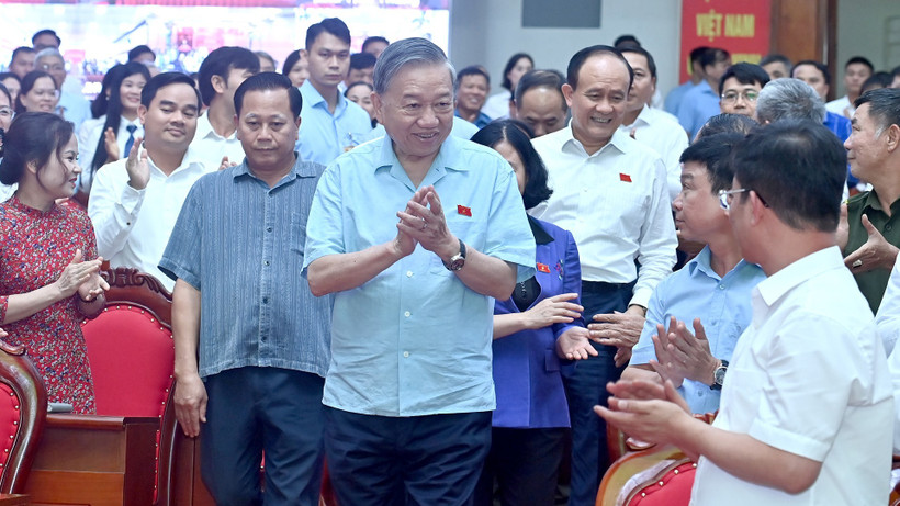 Tổng Bí thư Tô Lâm tiếp xúc cử tri đơn vị bầu cử số 10, thành phố Hà Nội.