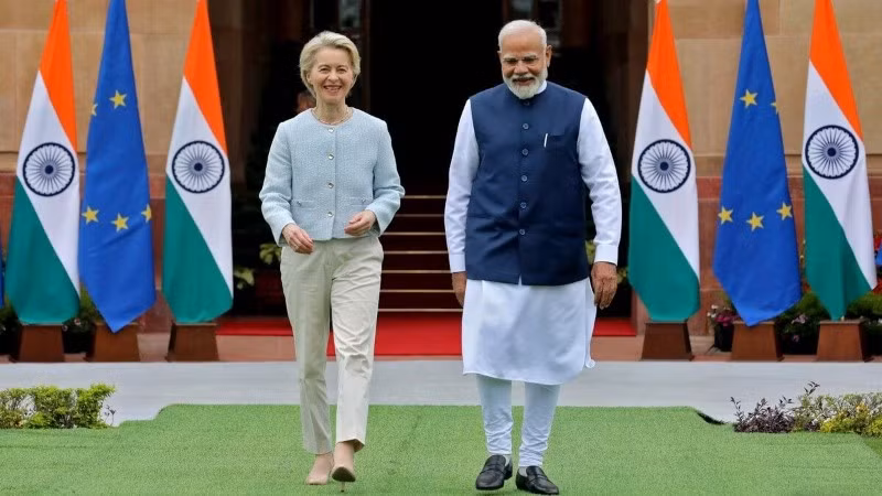 Chủ tịch Ủy ban châu Âu (EU) Von der Leyen và Thủ tướng Ấn Độ Narendra Modi.