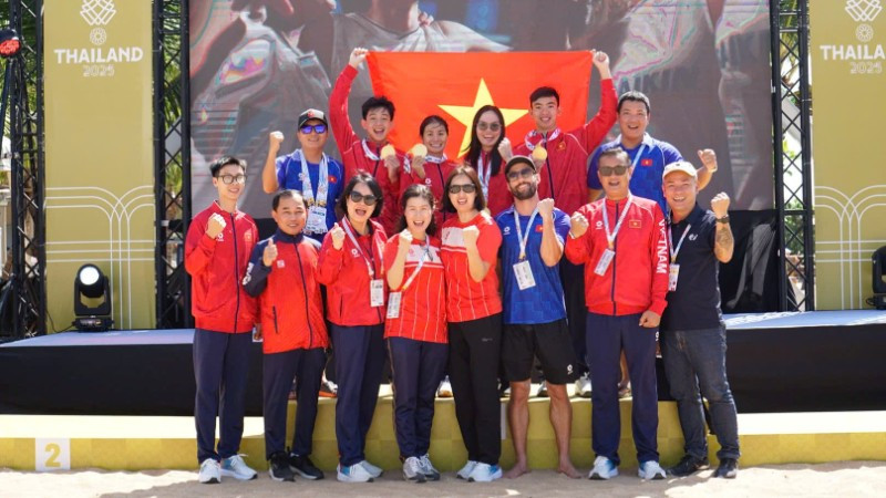 Đội hình bơi mở rộng tiếp sức 4x1.500m hỗn hợp giành Huy chương vàng thứ 87 cho Đoàn thể thao Việt Nam.