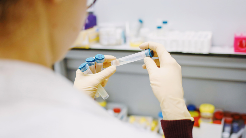 Việc chuẩn hóa và quản lý chất lượng xét nghiệm giúp giảm chi phí, thời gian chờ đợi cho người bệnh.