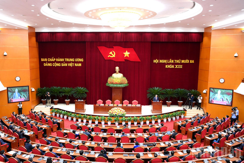 Hội nghị lần thứ 13 Ban Chấp hành Trung ương Đảng Cộng sản Việt Nam khóa XIII họp phiên bế mạc.