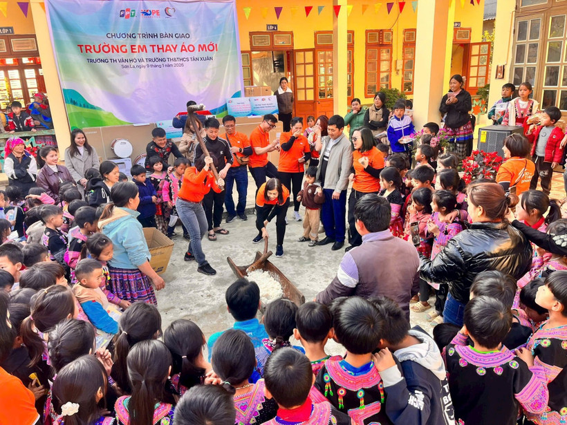 Chương trình “Ánh sáng học đường” của Quỹ Hy Vọng vinh dự nhận giải thưởng Hành động vì cộng đồng 2025.