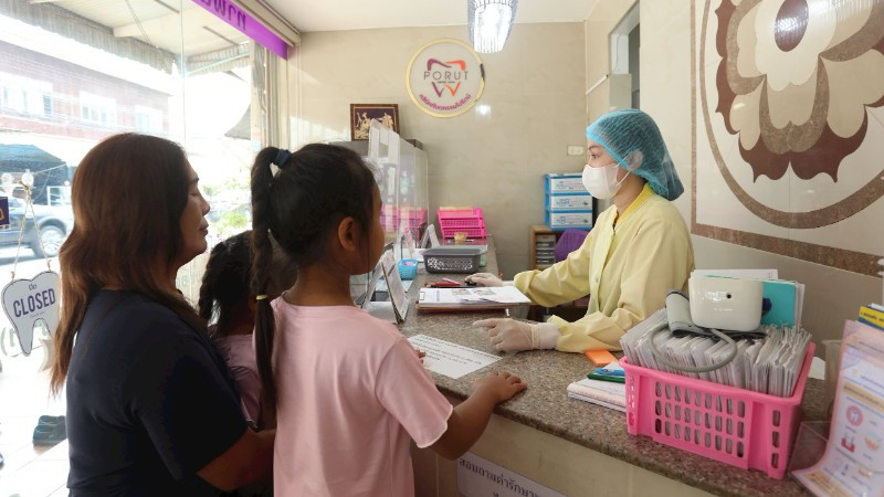 Trong dự án thí điểm "Nâng cấp UCS", dịch vụ nha khoa tại các phòng khám được người dân đánh giá cao.