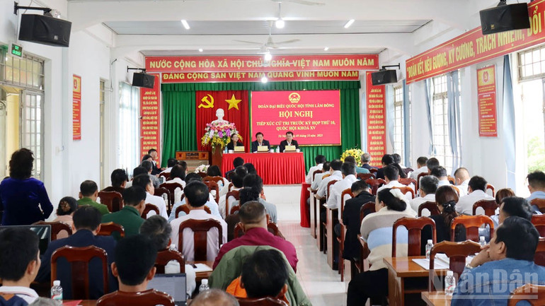 Quang cảnh buổi tiếp xúc. ndo_br_10.jpg