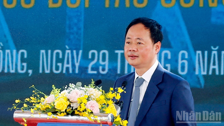 Chủ tịch Ủy ban nhân dân tỉnh Lâm Đồng Trần Hồng Thái phát biểu tại lễ khởi công. ndo_br_9.jpg