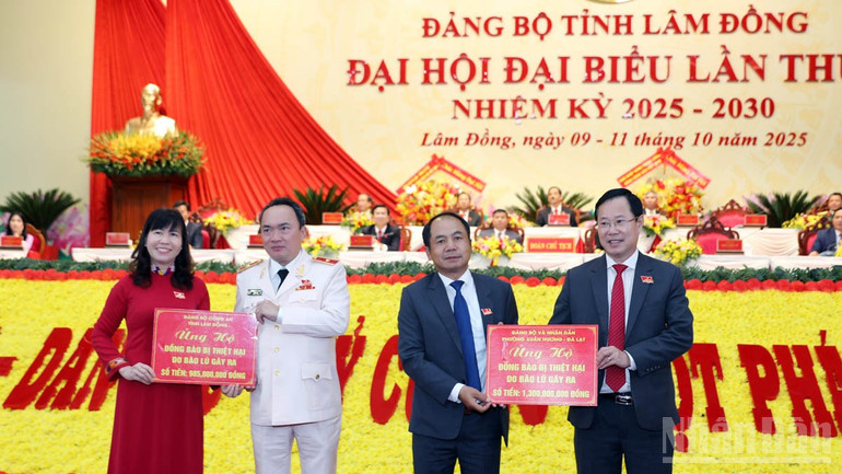 Đảng bộ các địa phương, cơ quan, đơn vị tỉnh Lâm Đồng ủng hộ đồng bào bị thiệt hại do bão lũ. ndo_br_25.jpg