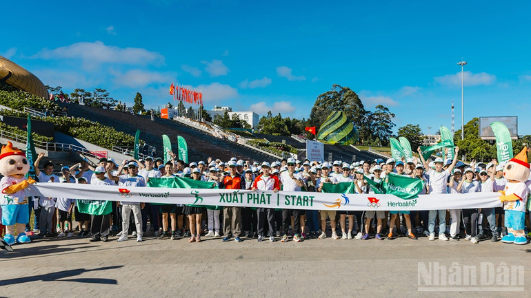 1km running event. ndo_br_6.jpg