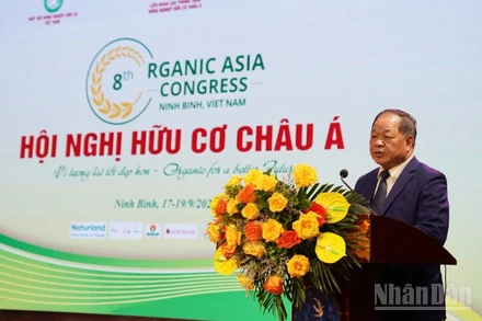 Chủ tịch Hiệp hội Nông nghiệp Hữu cơ Việt Nam Hà Phúc Mịch phát biểu khai mạc Hội nghị hữu cơ châu Á ngày 17/9.