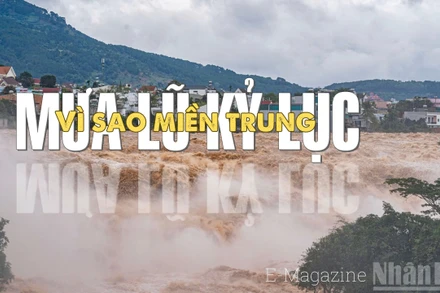 Mưa lũ kỷ lục tại miền trung.