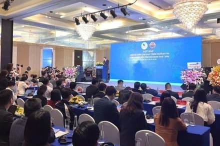 Toàn cảnh buổi họp báo.