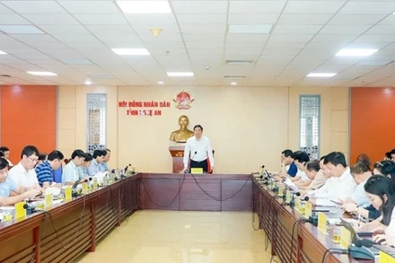 Phiên thẩm tra của Hội đồng nhân dân tỉnh Nghệ An về phát triển kinh tế-xã hội 6 tháng đầu năm 2025.