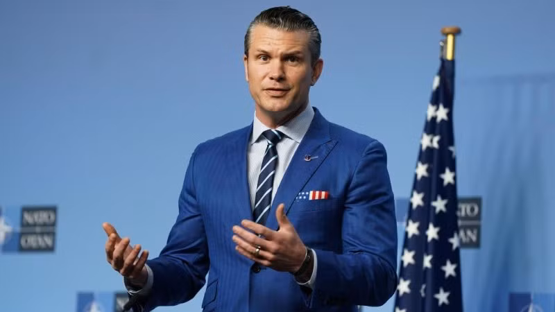 Bộ trưởng Quốc phòng Mỹ Pete Hegseth. (Ảnh: THX)