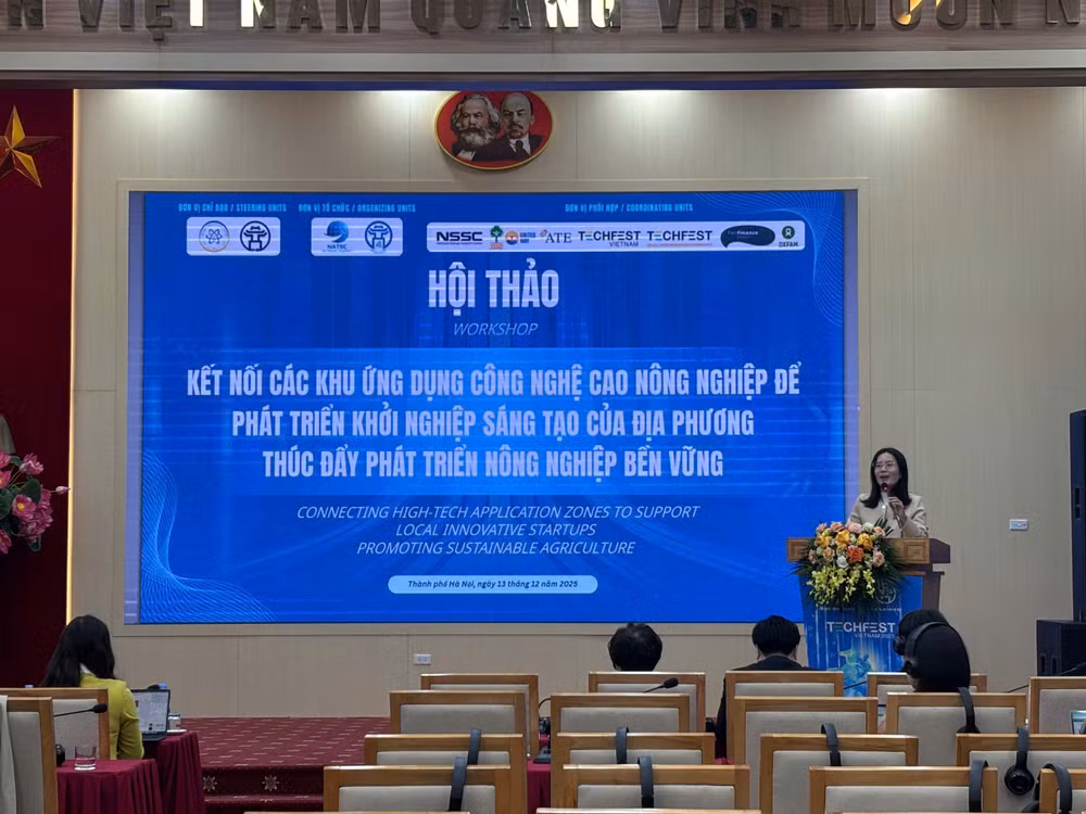 Quang cảnh hội thảo