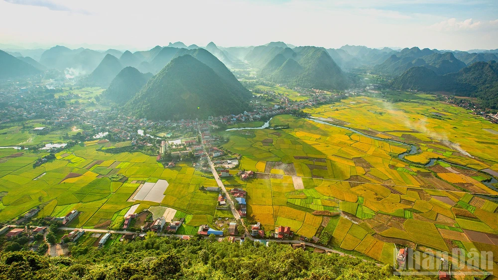 Nắng chiều Bắc Sơn.