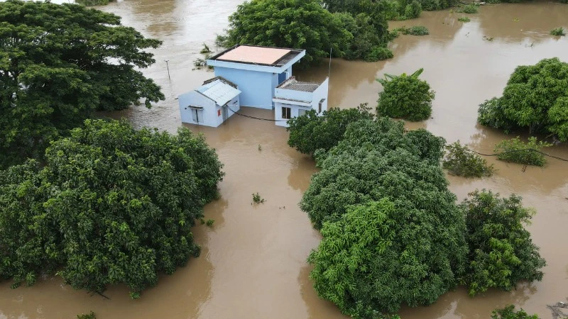 Trạm bơm nước thô Bắc Bình bị ngập.