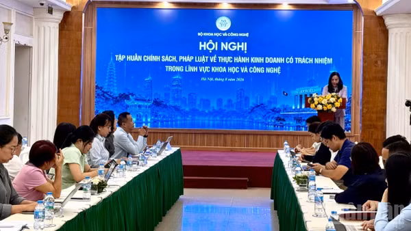 Quang cảnh hội nghị. (Ảnh: ĐỖ THOA)