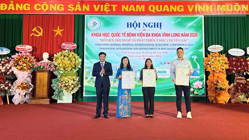 ndo_tr_anh-2-benh-vien-hoi-nghi.jpg