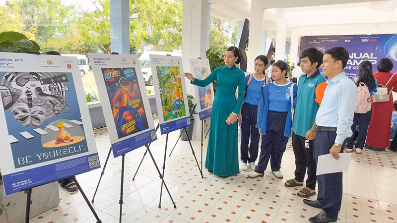 ndo_tl_anh-4-trung-bai-tac-pham-nghe-thuat.jpg