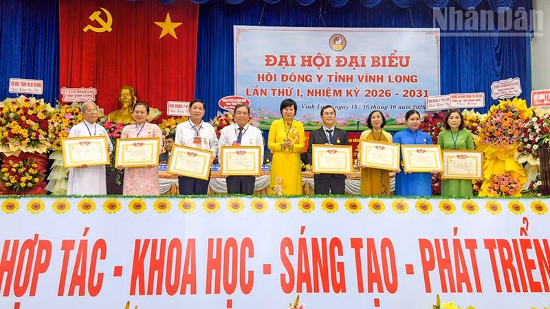 ndo_tr_anh-4-dong-y.jpg