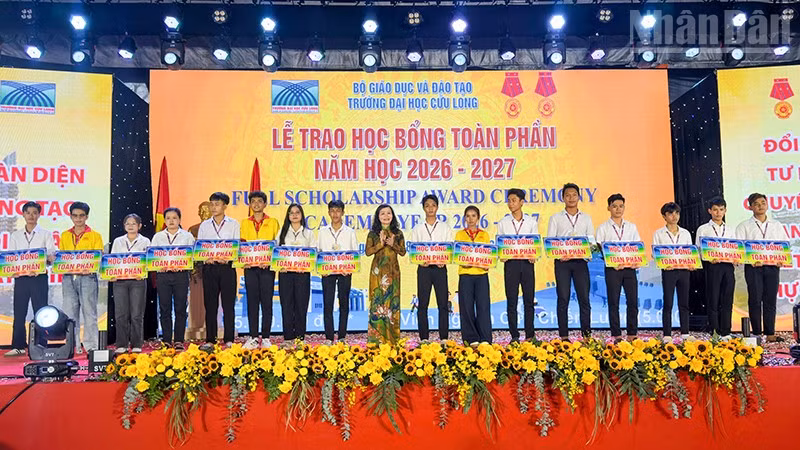 ndo_tr_anh-4-khai-giang.jpg