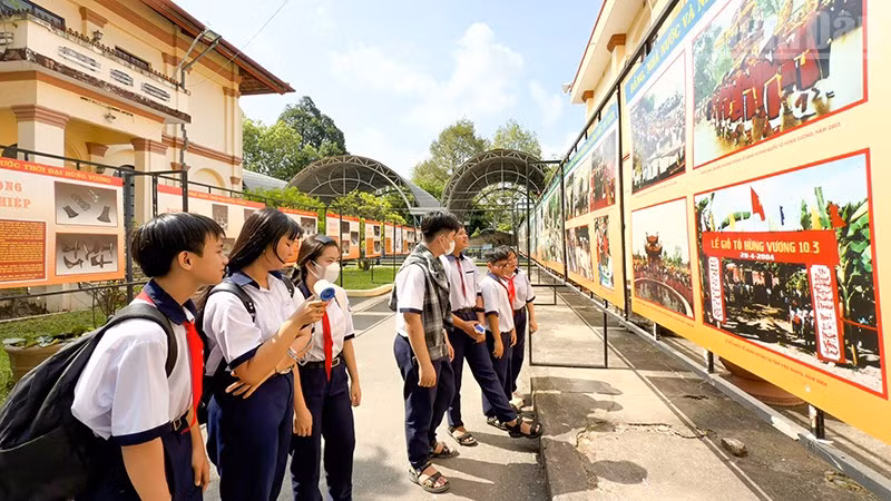ndo_tr_anh-5-trian-lam.jpg