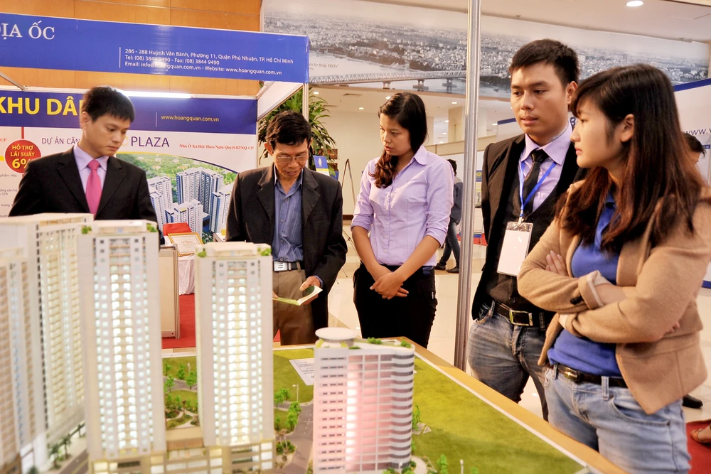 Khi niềm tin thị trường được củng cố, các doanh nghiệp bất động sản có thể huy động vốn với chi phí hợp lý hơn. Ảnh: NAM ANH