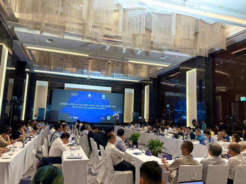 Hội thảo thu hút sự quan tâm của hơn 100 đại biểu. 