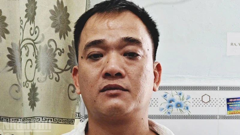 Mâu thuẫn khi nhậu, thanh niên dùng dao bấm đâm chết bạn ở Kiên Giang