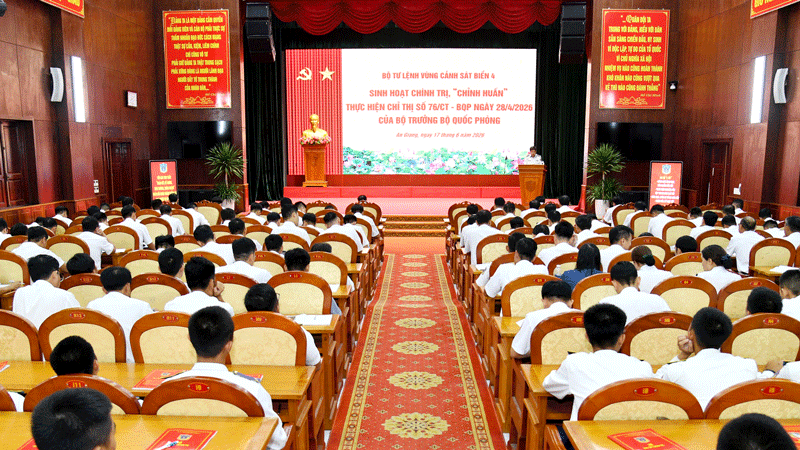 Quang cảnh buổi sinh hoạt.
