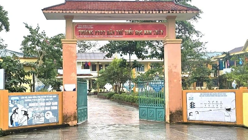 Trường phổ thông dân tộc bán trú tiểu học Kim Thủy nơi xảy ra vụ ngộ độc thực phẩm tập thể gây bức xúc dư luận tại xã Kim Ngân, tỉnh Quảng Trị.