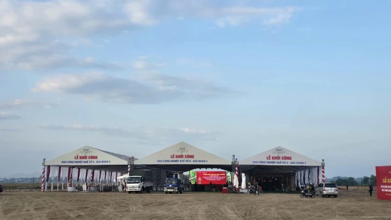 Công tác chuẩn bị cho lễ khởi công Dự án Đầu tư phát triển kết cấu hạ tầng khu công nghiệp Quế Võ II - Giai đoạn 2 đã được Công ty Trách nhiệm hữu hạn Nhân Đạt Tiến hoàn tất.