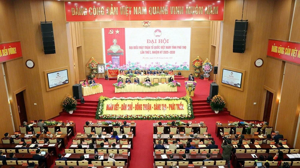 Toàn cảnh Đại hội Đại biểu Mặt trận Tổ quốc tỉnh Phú Thọ lần thứ nhất.