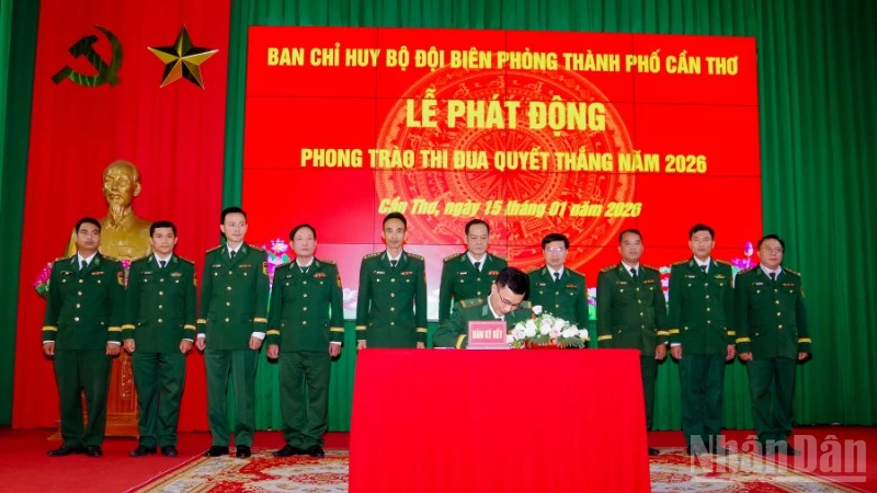 Các đơn vị ký kết giao ước thi đua thực hiện Phong trào Thi đua Quyết thắng năm 2026.