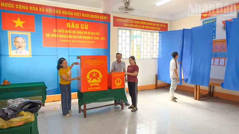 Công tác chuẩn bị thùng phiếu đã sẵn sàng. 