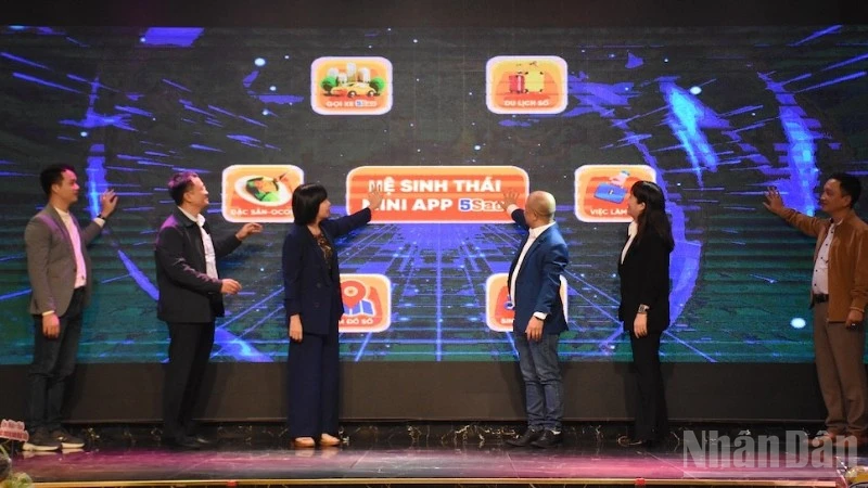 Đà Nẵng chính thức ra mắt hệ sinh thái Mini App 5Sao nhằm phát triển sản phẩm đặc trưng địa phương. (Ảnh: ANH ĐÀO)