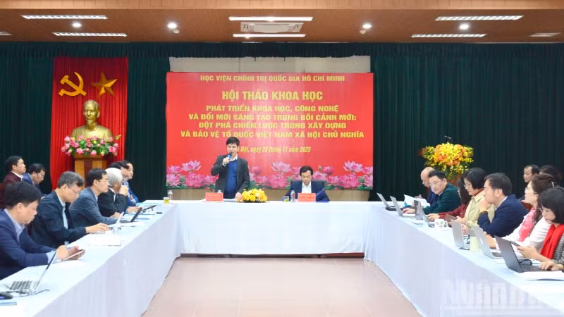 Quang cảnh hội thảo. (Ảnh: PHẠM CƯỜNG)