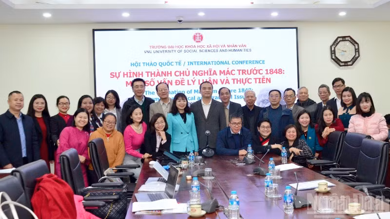 Hội thảo quốc tế “Sự hình thành chủ nghĩa Mác trước 1848 – Một số vấn đề lý luận và thực tiễn”. (Ảnh: PHẠM CƯỜNG)