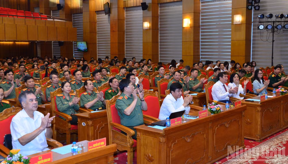 ndo_br_dsc-1196.jpg