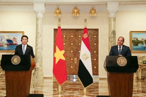 Chủ tịch nước Lương Cường và Tổng thống Ai Cập Abdel Fattah Al Sisi đã có cuộc gặp gỡ báo chí. (Ảnh: XUÂN KỲ)