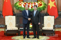 Chủ tịch nước Lương Cường và Ủy viên trưởng Nhân đại toàn quốc Trung Quốc Triệu Lạc Tế.
