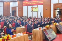 Tổng Bí thư Tô Lâm cùng các đồng chí lãnh đạo, nguyên lãnh đạo Đảng, Nhà nước và đại biểu dự Đại hội đại biểu Đảng bộ Văn phòng Trung ương Đảng nhiệm kỳ 2025-2030.
