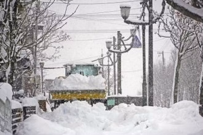 Tuyết rơi dày đặc tại Hokkaido, Nhật Bản. (Ảnh: Kyodo/TTXVN)