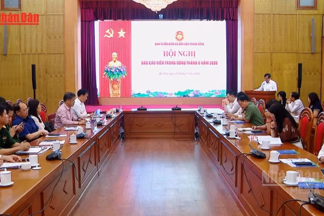 [Video] Hội nghị báo cáo viên Trung ương tháng 6 