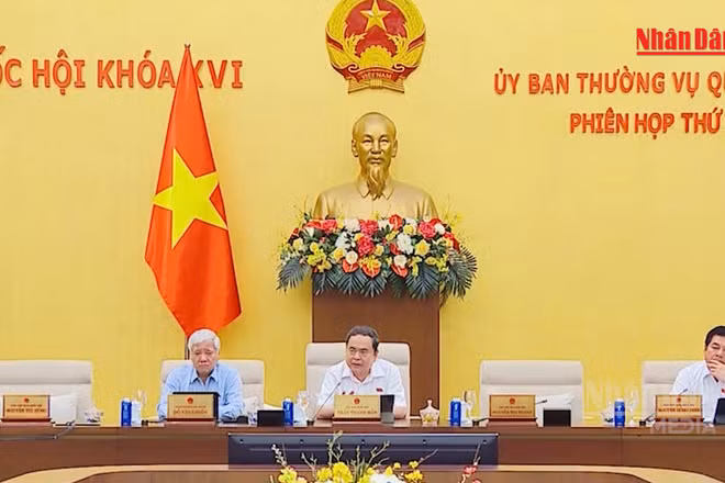 [Video] Phiên họp thứ 6 UBTV Quốc hội: Đề xuất áp dụng giá bán lẻ điện theo khung giờ 
