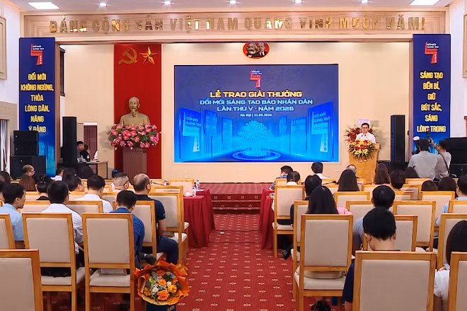 [Video] Báo Nhân Dân lan tỏa mạnh mẽ tinh thần đổi mới sáng tạo