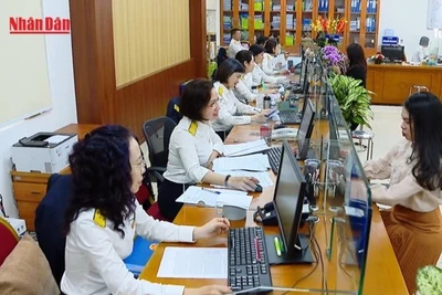 [Video] Ngành thuế Thành phố Hồ Chí Minh lập đường dây nóng hỗ trợ hộ kinh doanh kê khai thuế